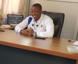 Dr. MONKAM Eloi Hermann